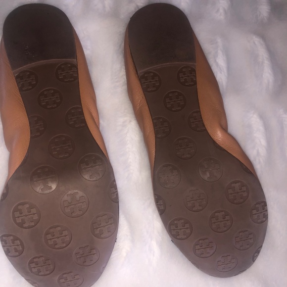 7 Tory Burch Abbey Mestico Flats - Picture 2 of 5